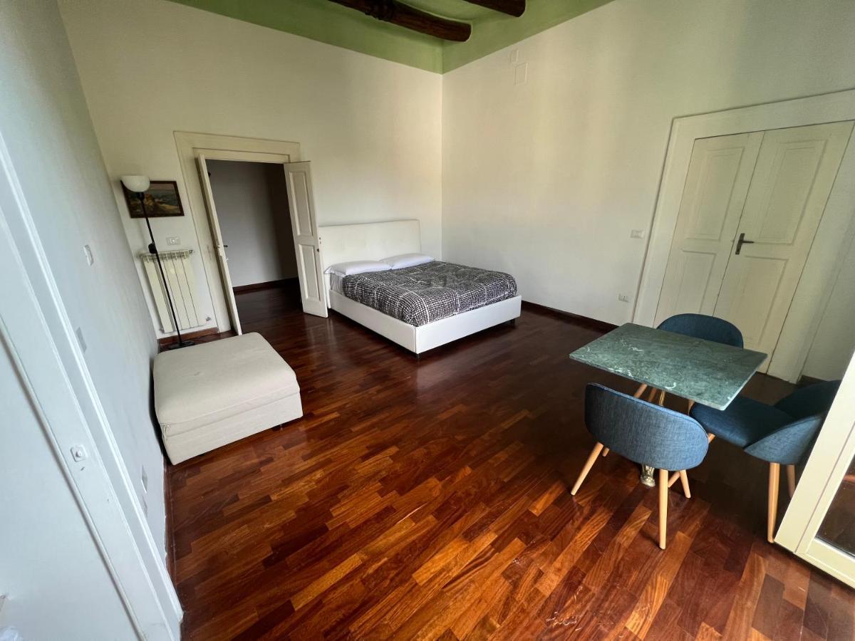 Carafa'S Central Apartment By Hhn Napels Buitenkant foto