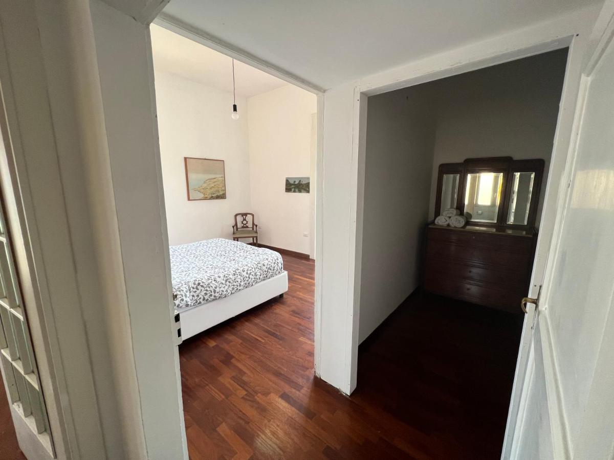 Carafa'S Central Apartment By Hhn Napels Buitenkant foto