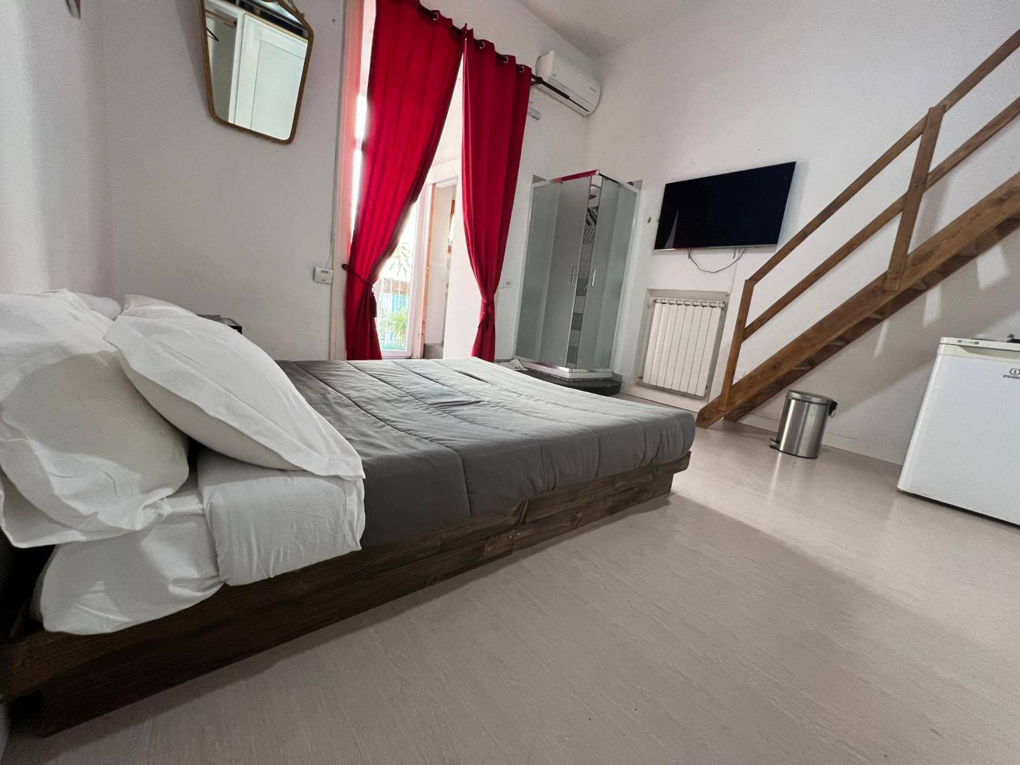 Carafa'S Central Apartment By Hhn Napels Buitenkant foto