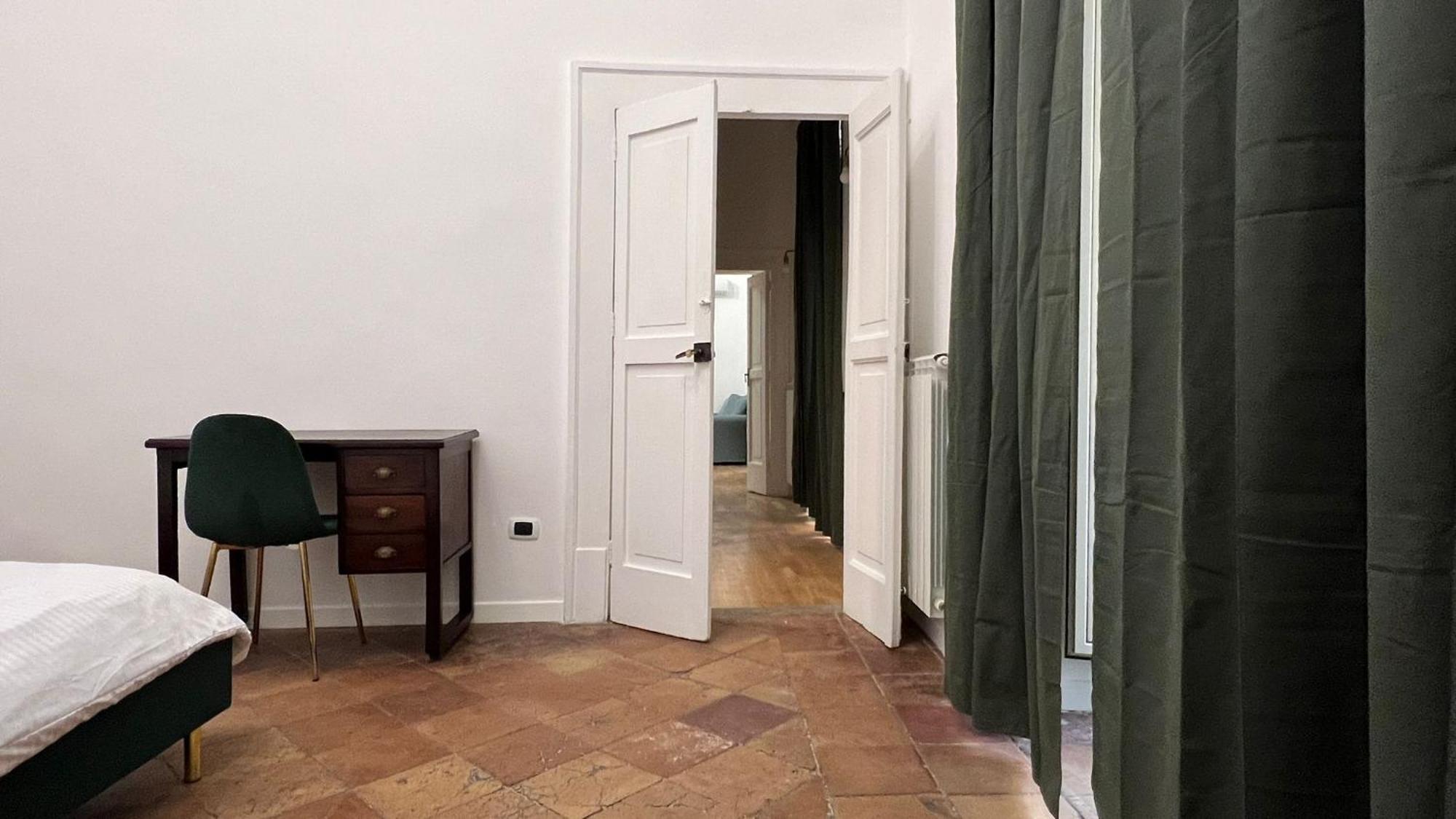 Carafa'S Central Apartment By Hhn Napels Buitenkant foto