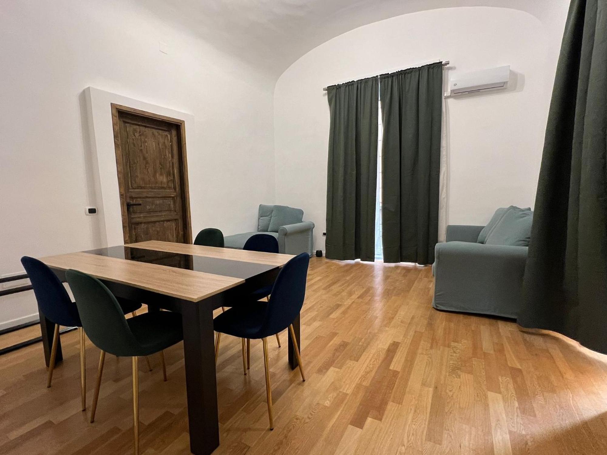 Carafa'S Central Apartment By Hhn Napels Buitenkant foto