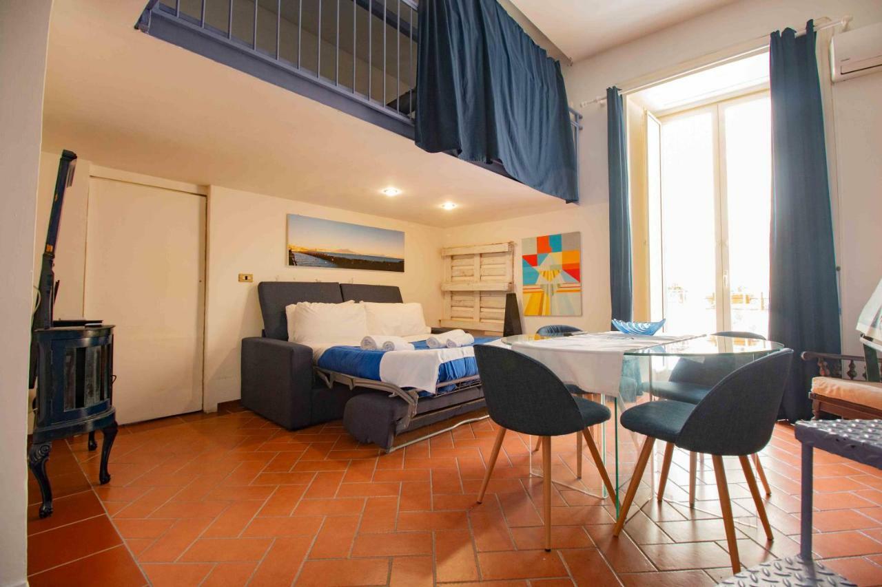 Carafa'S Central Apartment By Hhn Napels Buitenkant foto